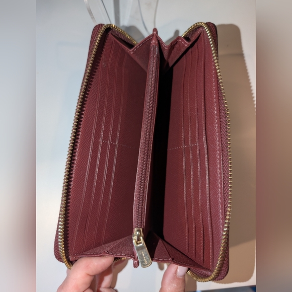 Coach 1941 Collection Accordion Zip Wallet - Picture 7 of 9